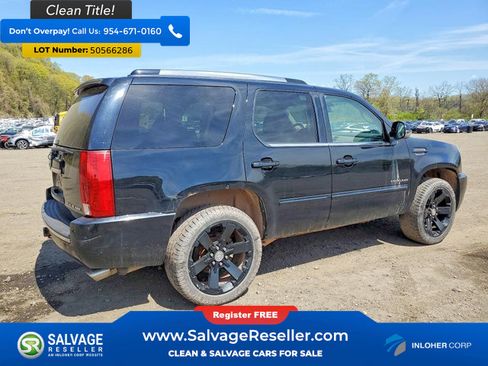 Used 2013 Cadillac Escalade Premium AWD/4WD image 4