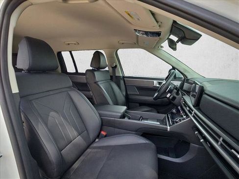 Used 2025 Hyundai Santa Fe SEL AWD/4WD image 18