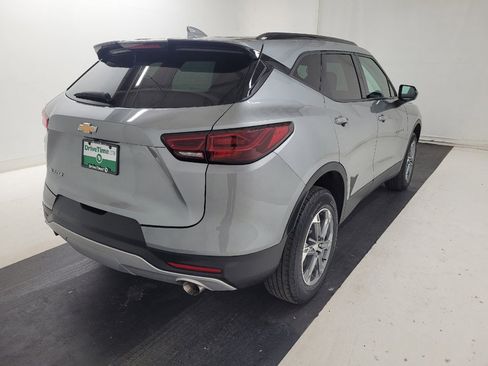 Used 2024 Chevrolet Blazer LT w/ Convenience Package FWD image 9