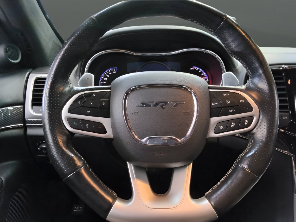 Used 2020 Jeep Grand Cherokee SRT w/ Trailer Tow Group IV AWD/4WD image 18