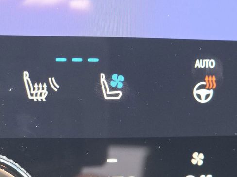 Used 2025 Lexus RX 450h AWD w/ Convenience Package image 17