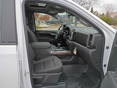 New 2026 Chevrolet Silverado 1500 RST image 22