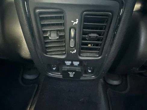 Used 2014 Jeep Grand Cherokee Limited AWD/4WD image 12