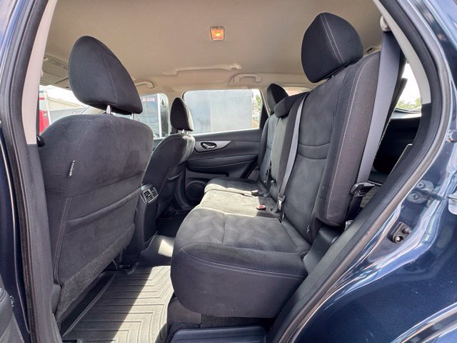 Used 2016 Nissan Rogue S AWD/4WD image 13