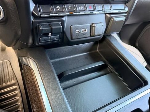 Used 2020 Chevrolet Silverado 1500 RST w/ All-Star Edition image 19