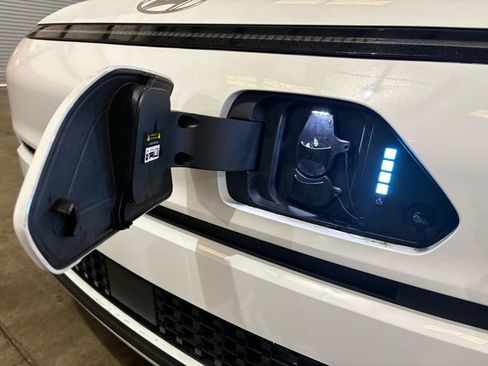 Used 2024 Hyundai Kona SEL image 12