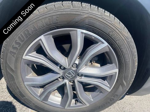 Used 2020 Honda CR-V Touring image 25