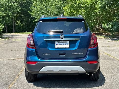Used 2019 Buick Encore Preferred FWD image 4