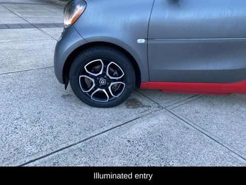 Used 2017 smart fortwo electric drive image 8