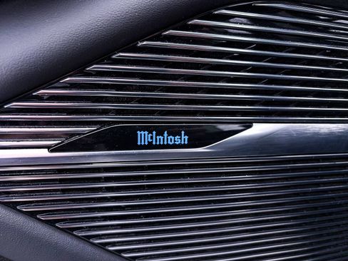 Used 2024 Jeep Grand Wagoneer L Series II w/ Quick Order Packagew 28T AWD/4WD image 7