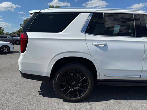 Used 2023 GMC Yukon Denali image 54