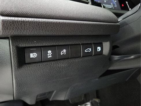 Certified 2025 Toyota Camry LE image 11