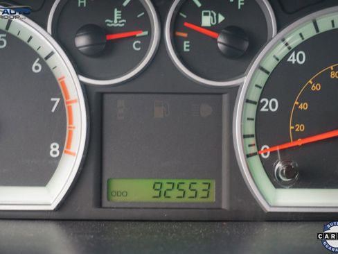 Used 2011 Chevrolet Aveo LT image 34