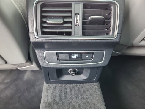 Used 2018 Audi Q5 2.0T Premium Plus w/ Premium Plus Package image 27