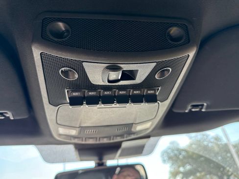 Used 2022 Ford F350 Lariat w/ Lariat Ultimate Package AWD/4WD image 17