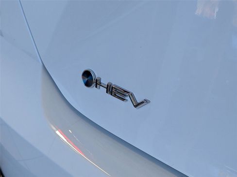 Certified 2025 Toyota Camry LE image 8