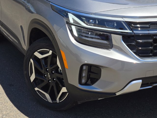 New 2026 Kia Seltos SX AWD/4WD image 3