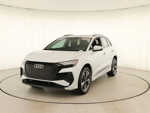 Certified 2024 Audi Q4 e-tron Prestige w/ Black Optic Package AWD/4WD image 12