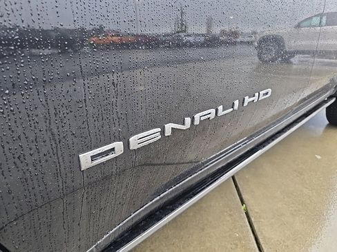 Used 2024 GMC Sierra 3500 Denali Ultimate image 42