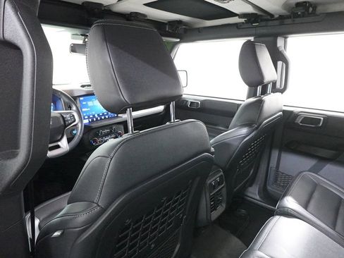 Certified 2025 Ford Bronco Badlands image 25