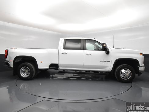 Used 2024 Chevrolet Silverado 3500 LT w/ All Star Edition AWD/4WD image 52