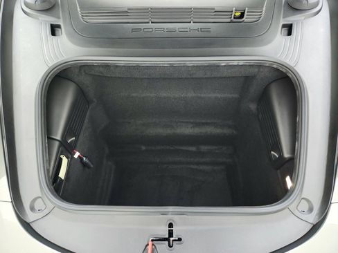 Used 2021 Porsche 718 Boxster image 27