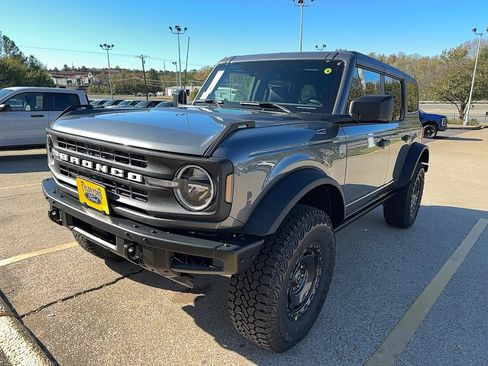 New 2025 Ford Bronco Big Bend w/ Black Diamond Package image 4