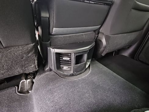 Used 2024 RAM 2500 Big Horn image 32