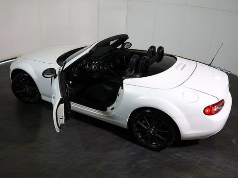 Used 2012 MAZDA MX-5 Miata Special Edition RWD image 5