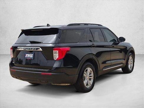 Used 2022 Ford Explorer XLT RWD image 5