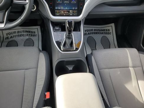 Used 2023 Subaru Outback Premium image 21