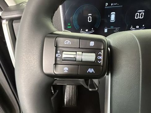 Used 2026 Hyundai Santa Fe SE FWD image 15