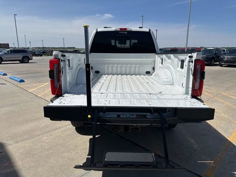 New 2026 Ford F250 Platinum AWD/4WD image 7