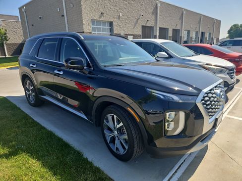 Used 2020 Hyundai Palisade SEL AWD/4WD image 3