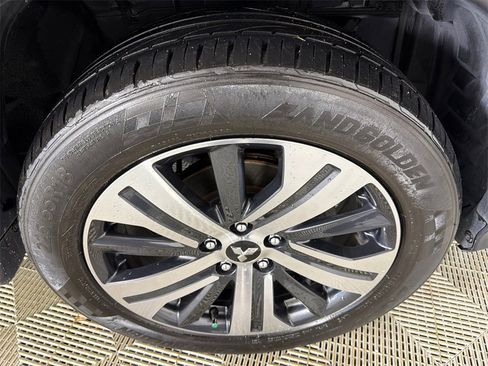 Used 2020 Mitsubishi Outlander Sport ES image 12