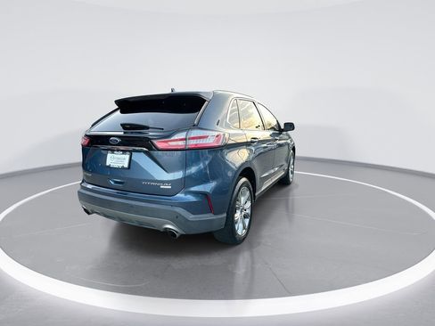 Used 2019 Ford Edge Titanium image 8