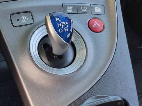 Used 2014 Toyota Prius Three FWD image 11
