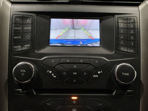 Used 2017 Ford Fusion SE FWD image 27
