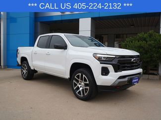 Used 2024 Chevrolet Colorado Z71 w/ Z71 Convenience Package 2 AWD/4WD video 2