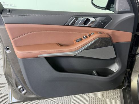 New 2026 BMW X5 xDrive50e w/ M Sport Package image 11