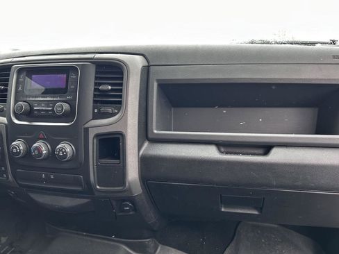 Used 2018 RAM 1500 Express image 19
