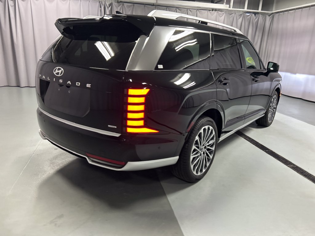 Used 2026 Hyundai Palisade Calligraphy AWD/4WD image 7