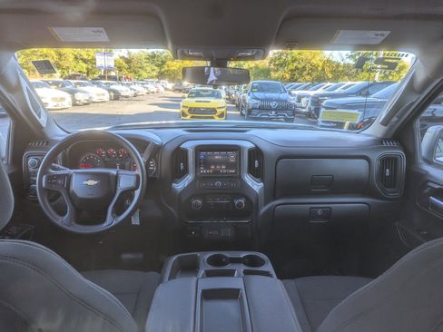 Used 2021 Chevrolet Silverado 1500 Custom image 38