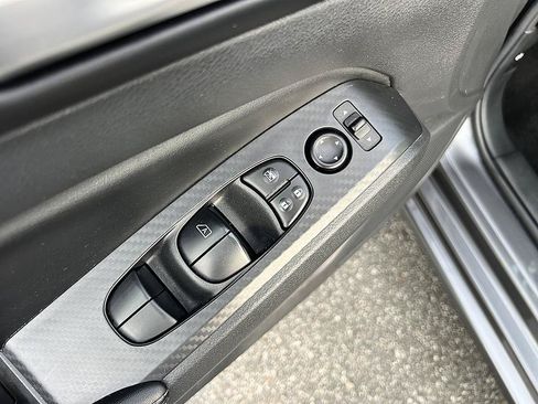 Certified 2025 Nissan Altima 2.5 SV FWD image 20