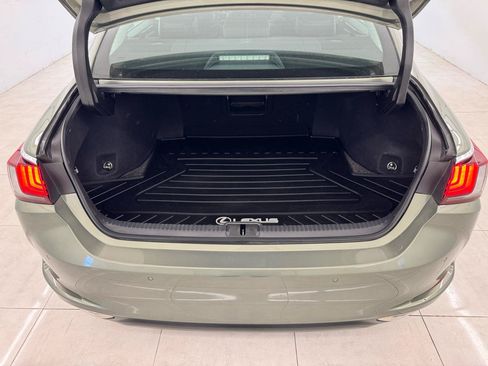 Used 2022 Lexus ES 350 w/ Premium Package FWD image 7