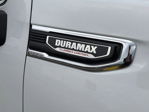 Used 2023 GMC Sierra 1500 SLE image 10