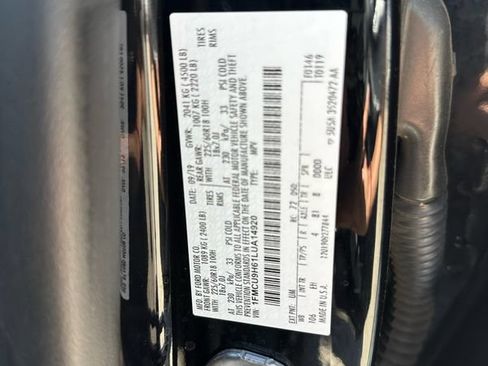 Used 2020 Ford Escape SEL AWD/4WD image 48