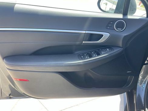 Used 2022 Hyundai Sonata Limited w/ Cargo Package FWD image 23
