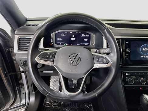 Used 2020 Volkswagen Atlas Cross Sport SEL Premium AWD/4WD image 13