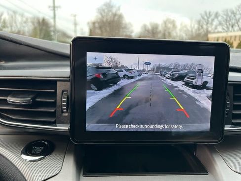 Certified 2022 Ford Explorer XLT w/ Equipment Group 202A image 27